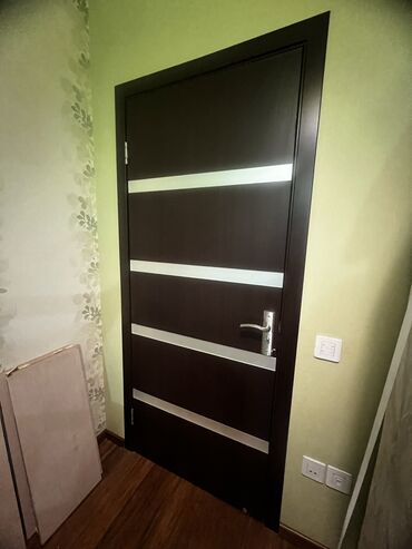mdf qapilar: Mebelli interyer üçün qapı dəsti - Material: laminat örtüklü