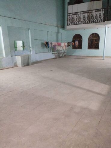 Uzunmüddətli kirayə mənzillər: Inşaatçilar m/s 5-6 deq piyada mesafede heyet evine 3 nefer -da lalafo.az — 10 Uzunmüddətli kirayə mənzillər: Inşaatçilar m/s 5-6 deq piyada mesafede heyet evine 3 nefer — 10