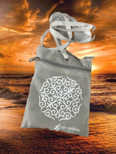 сари новое: Косметичка (сумочка) для путешествий- размер изделия 13 см х 16 см