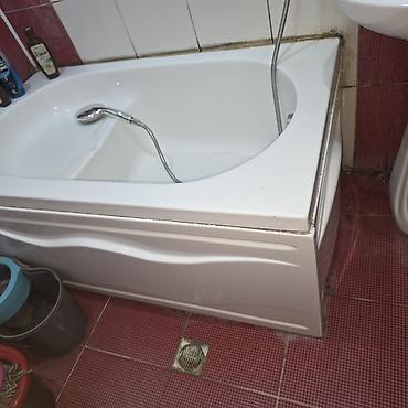 hamam traplari: Vanna – akril materialdan, kompakt ölçülü. - Erqonomik dizayn: daxildə — 2