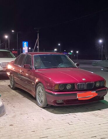525 е34: BMW 525: 1990 г., 2.8 л, Механика, Бензин, Седан