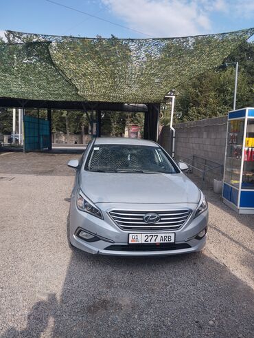 авто в такси: Hyundai Sonata: 2016 г., 2 л, Автомат, Газ