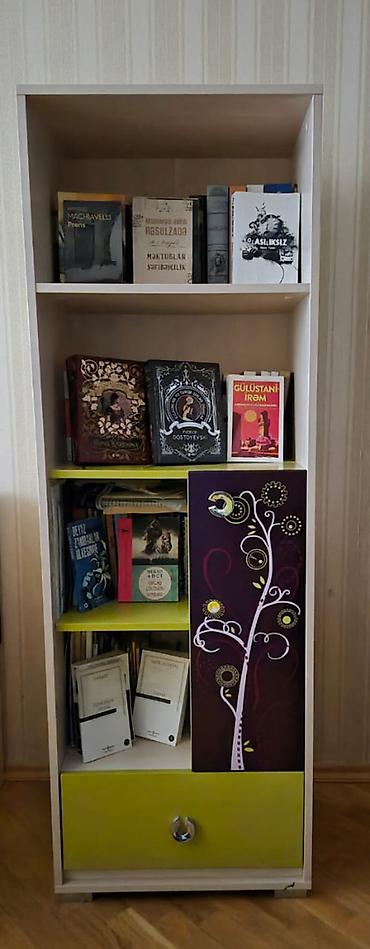 kitab dolabi: Satılır keyfiyyətli kitab şkafı. Möhkəm materialdan hazırlanıb — 3