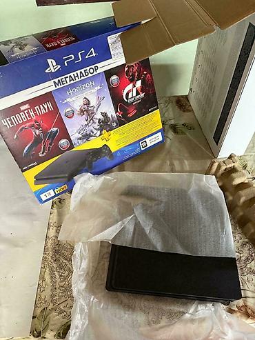 PS4 (Sony PlayStation 4): Sony PlayStation 4 Slim 1TB – “Mega Nabor” versiyası Xüsusiyyətlər: - — 2