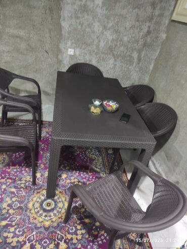 стулья недорого: Bağ evlerne ve ya heyete stol 6stul satılır 350 manata.Qiymet sondu