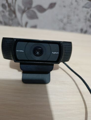 видеокамера cmu br200: Срочно продаю веб камеру Logitech C 920s PRO HD WEBCAM. в идеальном