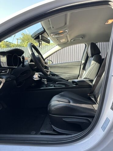 Hyundai: Hyundai Avante: 2021 г., 1.6 л, Автомат, Газ, Седан — 7