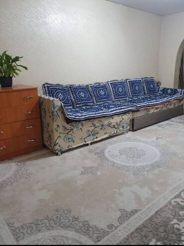 сдается комната кок жар: 1 бөлмө, 36 кв. м, 104-серия, 4 кабат, Косметикалык ремонт