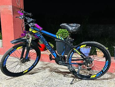 İdman velosipedləri: 26lıq skarasnoy velosiped satılır. Problemi yoxdu.Real alıcıya endirim — 3