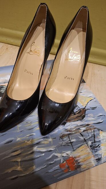 Salonke: Salonke, 37 — 3