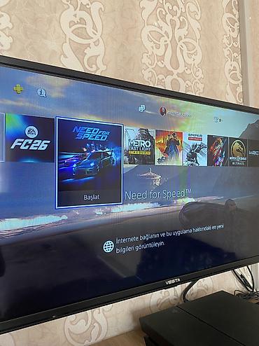 PlayStation 4 (PS4) oyun konsolu – 2 ədəd DualShock 4 pultu ilə