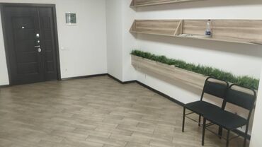аренда помещения салон: Ижарага берем Офистик, 25 кв. м, Турак комплексинде, 1-катар