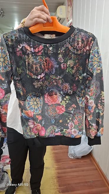 Трикотажные жилеты: Женская одежда — несколько моделей. все по 200с 1) Безрукавка/жилет с — 17