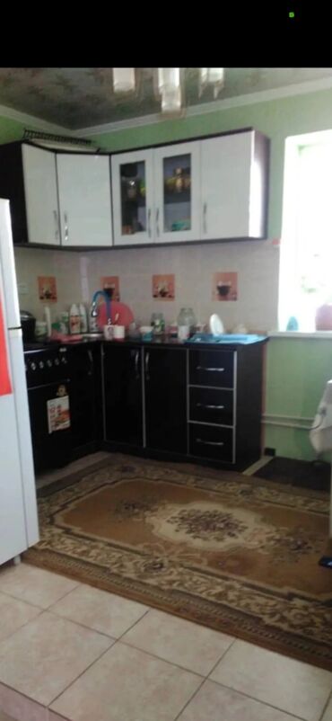 снять дом для мероприятий: 65 м², 3 комнаты, Парковка, Сарай, Забор, огорожен