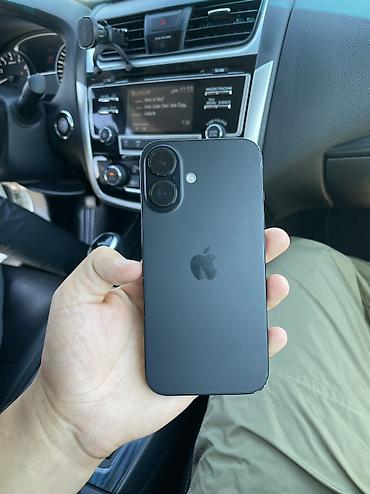 apple studio: IPhone 16, Б/у, 128 ГБ, Black Titanium, Чехол, 91 % — 1
