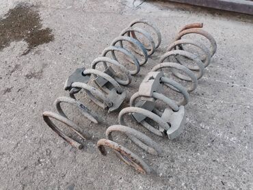 Auto delovi: Zadnje opruge za Ladu 2121,21213,21214 Niva br.4. Očuvano, skinuto — 6