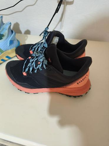 адидас: Adidas, Размер: 37, цвет - Серый, Б/у — 2