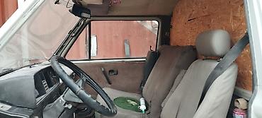 р6 марк 2: Volkswagen Transporter: 1985 г., 1.8 л, Механика, Бензин, Фургон — 2