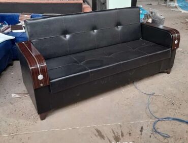 Divan və kreslo dəstləri: Dəst 155aznden başlayan qiymətlər

 dəst divan 2kreslo 550 azn — 16