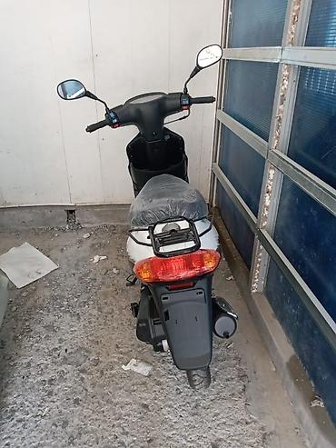 em 50: - X-Road 50, 50 sm3, 2022 il, 290 km — 5