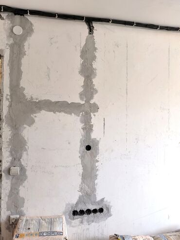 Электрики: Электрик | Установка софитов, Установка люстр, бра, светильников, Монтаж выключателей Больше 6 лет опыта — 3