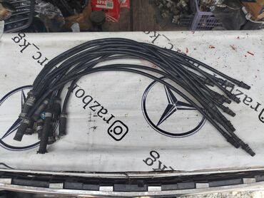 заглушка для ремня: Патрубок Mercedes-Benz 2004 г., Б/у, Оригинал, Германия