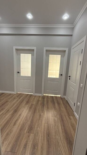 эмарк жибек жолу: 1 комната, 42 м², Элитка, 9 этаж, Дизайнерский ремонт