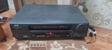 Наушники: Б/у Кассетный Магнитофон JVC, Самовывоз, Бесплатная доставка, Платная доставка