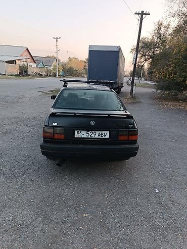 step rf3: Volkswagen Passat: 1988 г., 1.8 л, Механика, Бензин, Седан — 2