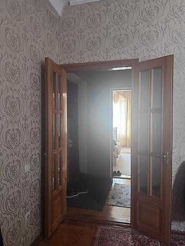Квартиры: 3 комнаты, 76 м², Сталинка, 2 этаж — 2