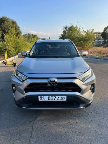 toyota rav4 2022: Toyota RAV4: 2021 г., 2.5 л, Автомат, Бензин, Кроссовер