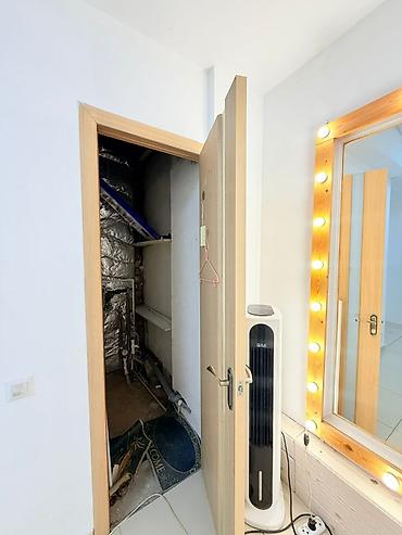 Аренда офисов: Сдается помещение 12м2 25.000с арендная плата 25.000с депозит — 5