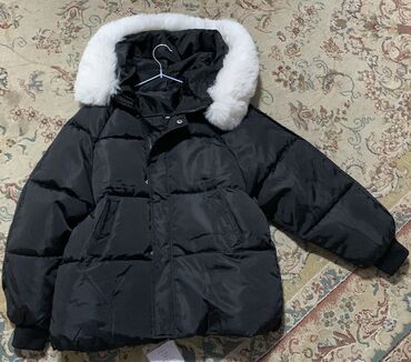 теплые зимние куртки женские: Пуховик, Короткая модель, С капюшоном, M (EU 38)