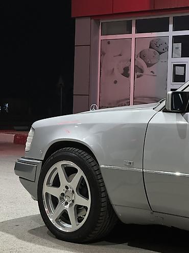 Mercedes-Benz: Mercedes-Benz E-Class: 1993 г., 3.2 л, Автомат, Бензин, Седан — 5