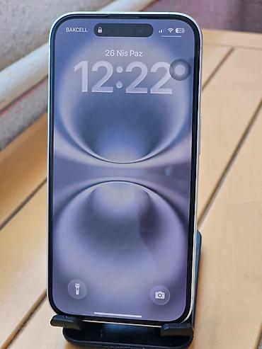 iphone sr: IPhone 16, Ağ, Barmaq izi, Face ID — 1