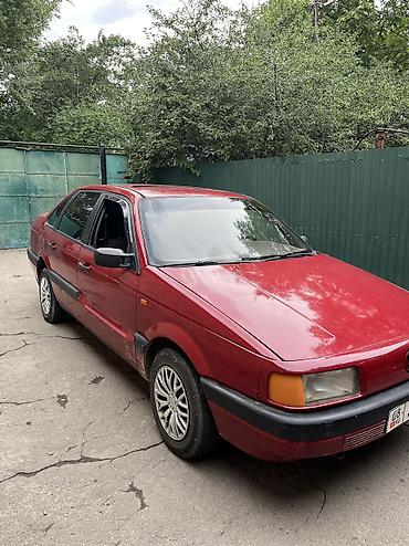 Volkswagen: Volkswagen Passat: 1991 г., 1.8 л, Кол менен иштөөчү, Бензин, Седан — 7