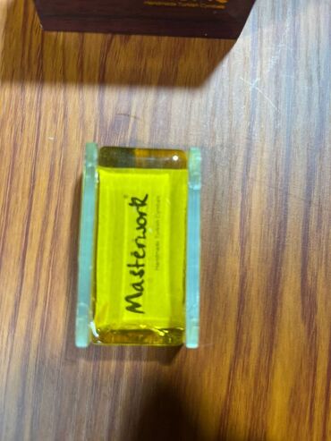 Kanifol: Skripka, viola və violonçel kimi simli alətlər üçün nəzərdə tutulmuş — 12