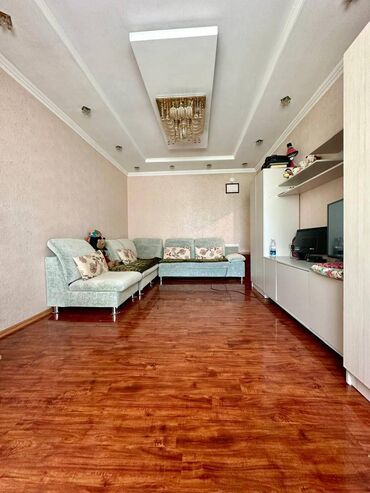 село садовой: 1 комната, 45 м², 106 серия, 3 этаж, Евроремонт