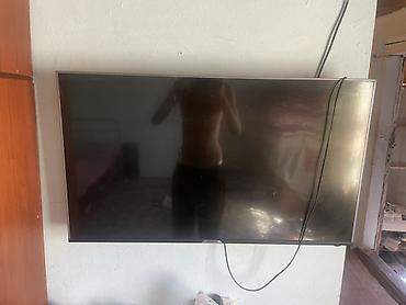 ТВ и видео: Телевизор Vizio, диагональ около 55" (серия D/E/M; логотип VIZIO на — 2