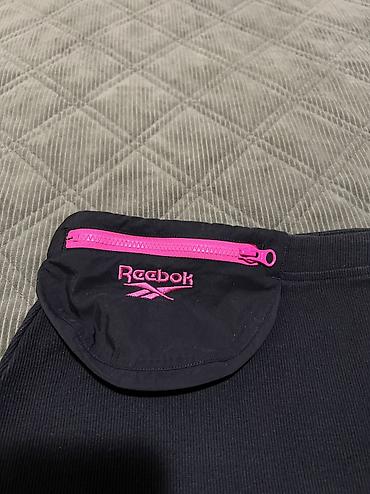 make up kofer: REEBOK suknja sa torbicom,nošena 1-2 puta.Ćerki je višak stvari — 2
