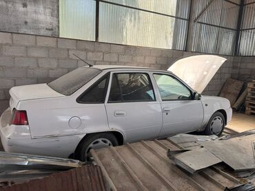 косилка для минитрактора: Daewoo Nexia: 2010 г., 1.5 л, Механика, Бензин, Седан