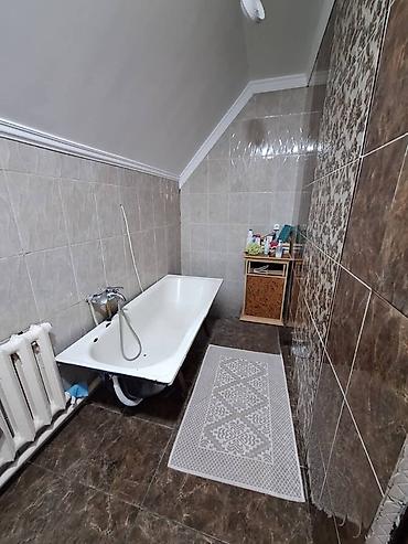 Продажа коттеджей и домов: Продается 2-уровневый мансардный дом 📍 Район: ж/м Колмо 🏠 Площадь — 19