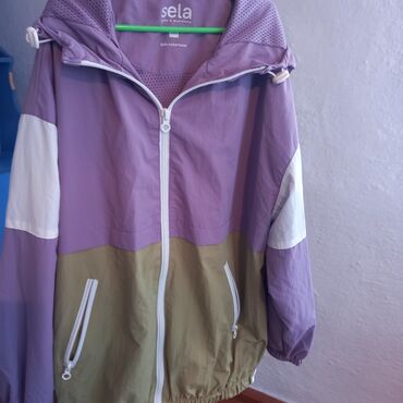 куртки детский: Продаю ветровка sela подходит для мальчиков и девочек размер 13 лет