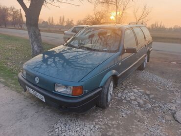 машина passat: Volkswagen Passat: 1991 г., 1.8 л, Механика, Бензин, Универсал