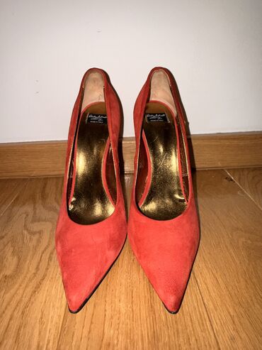 Ostale cipele: Roberto Botticelli Kozne cele original
Nove
39 br /25cm — 11