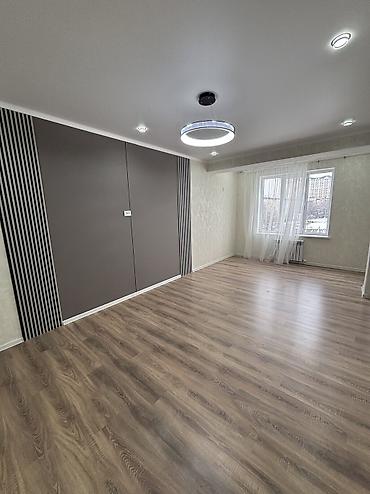 Продажа квартир: 1 комната, 48 м², 3 этаж, Дизайнерский ремонт — 7