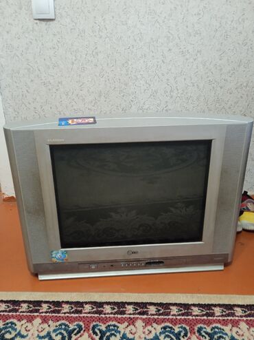 пульт для телевизора hyundai: Продаю телевизор LG всё работает только нет пульта 
Цена 500 сом