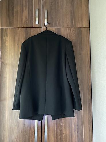 веши: Классический чёрный оверсайз пиджак H&M - Модель: однобортный — 2