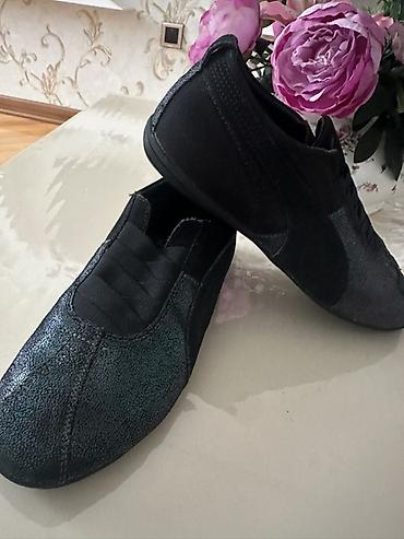 Kişi ayaqqabıları: Qara rəngli unisex slip-on idman ayaqqabısı - Dizayn: Zərif, aşağı — 3