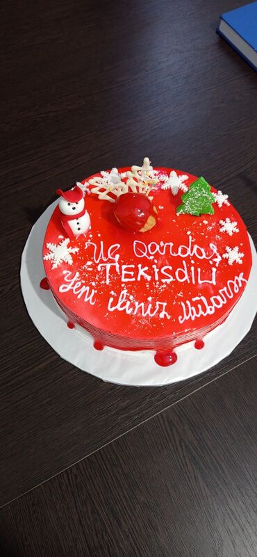 Dərzilər: Salam. Şamaxinkada yerləşən 3 Qardaşlar Textilə təcrübəli dərzilər — 12